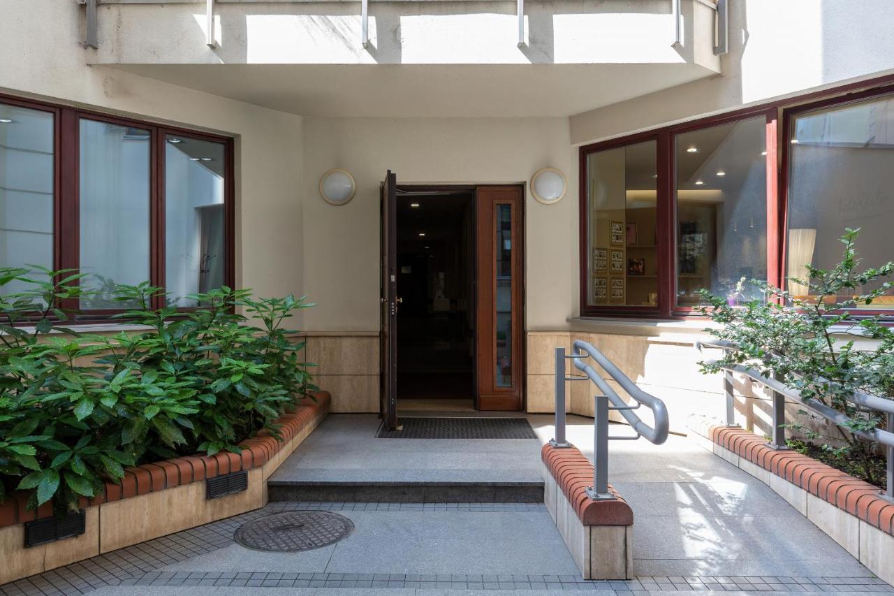 Residence On Wspolna Str. Apartment Warsaw By Renters Exterior foto